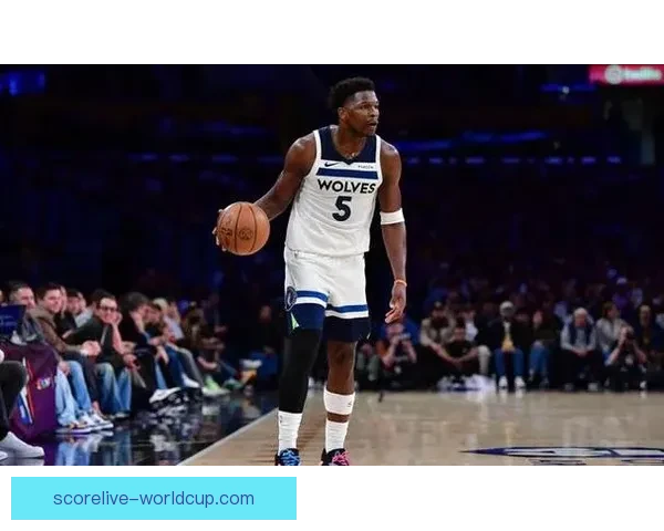 爱德华兹预计周日复出 活塞盼坎宁安赶上季后赛 爱德华兹预计周日复出 活塞盼坎宁安赶上季后赛