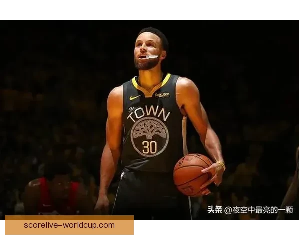库里正式获准参加5v5对抗赛 复出状态惊艳全队士气高涨